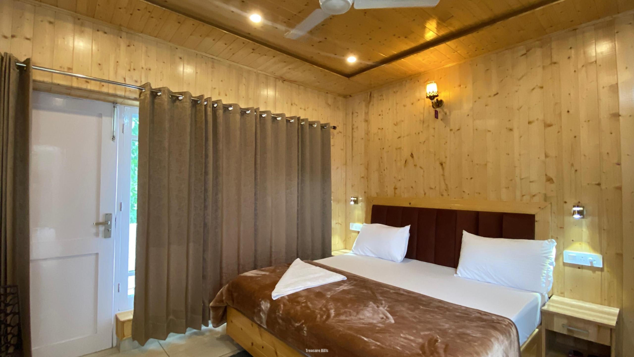 High-Income Hotel for Sale Near Naggar, Kullu-Manali (1) High-Income Hotel for Sale Near Naggar, Kullu-Manali (1)