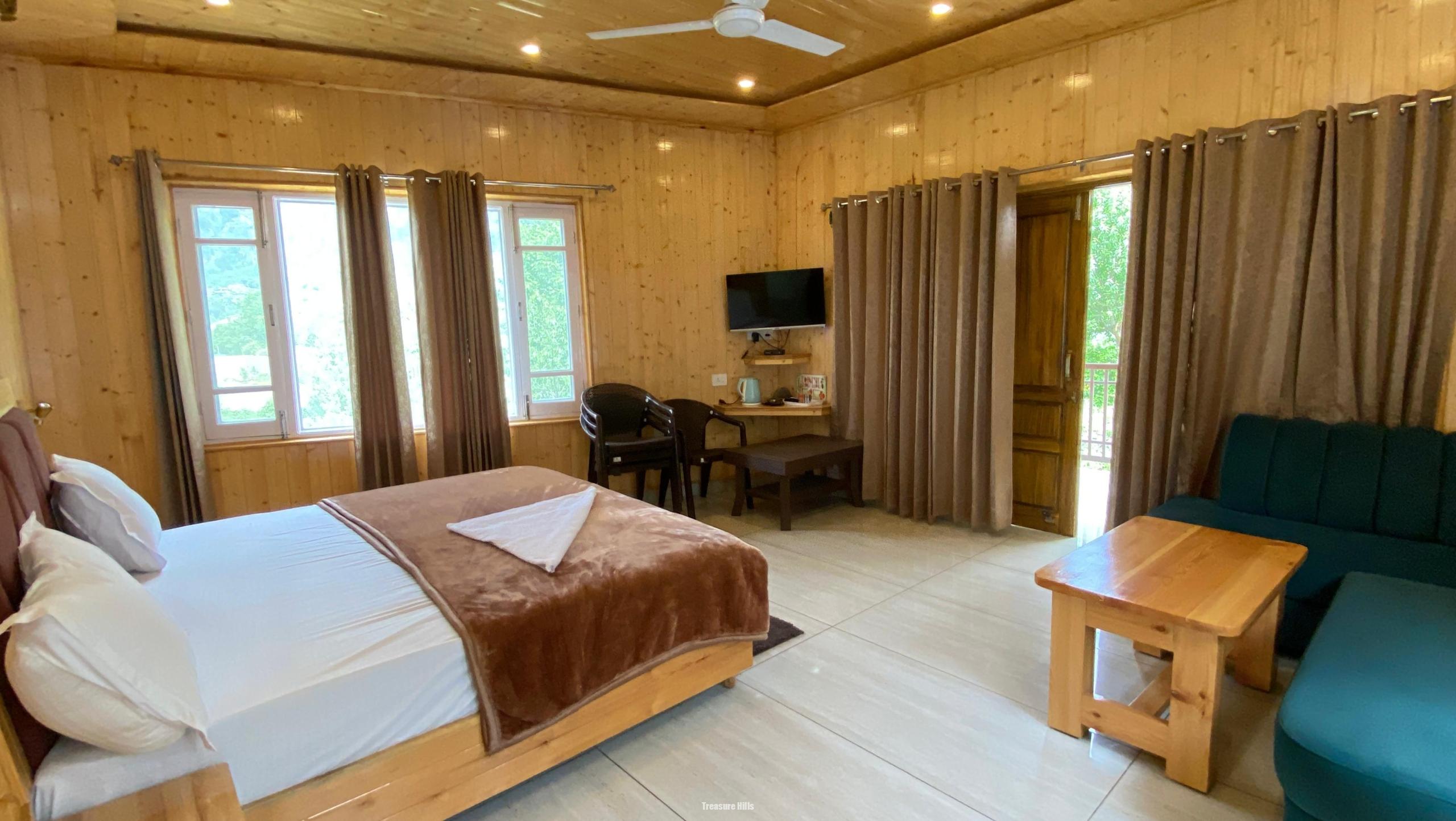 High-Income Hotel for Sale Near Naggar, Kullu-Manali (7)